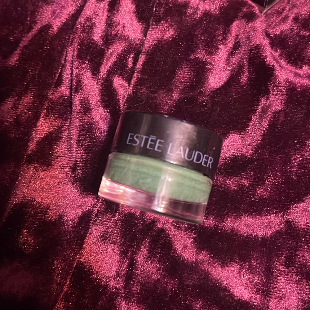 Estēe Lauder Pure Color Stay On Shadow Paint 10 Extreme Emerald